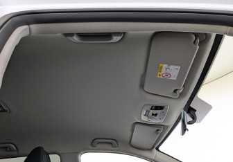 Подержанный автомобиль Geely Coolray 2023 года (23 фото)