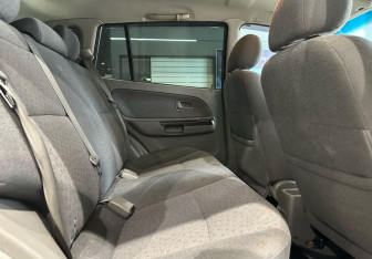 Подержанный автомобиль Kia Rio Wagon 2005 года (11 фото)