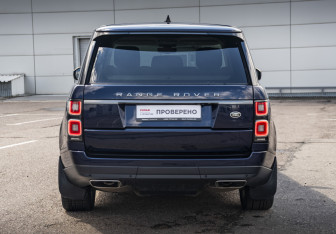Подержанный автомобиль Land Rover Range Rover 2018 года (6 фото)