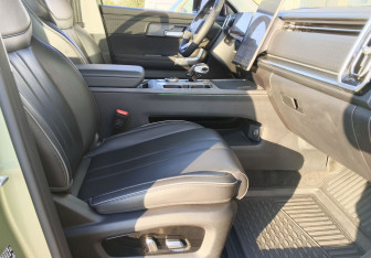 Подержанный автомобиль Chery Explore 06 2023 года (12 фото)