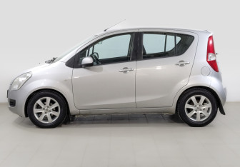 Подержанный автомобиль Suzuki Splash 2010 года (8 фото)