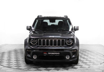 Подержанный автомобиль Jeep Renegade 2019 года (2 фото)