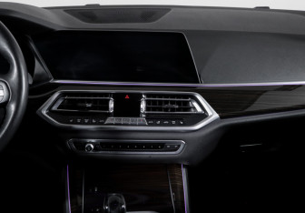 Подержанный автомобиль BMW X5 2020 года (13 фото)