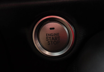 Подержанный автомобиль Haval F7 2022 года (18 фото)