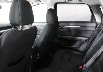 Подержанный автомобиль Mazda CX-5 2019 года (12 фото)