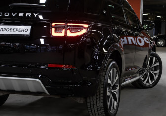 Подержанный автомобиль Land Rover Discovery Sport 2024 года (29 фото)