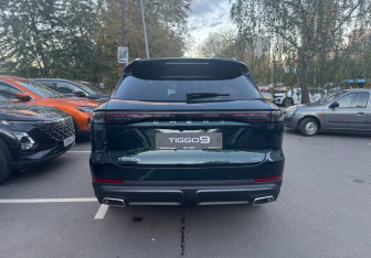 Подержанный автомобиль Chery Tiggo 9 2024 года (7 фото)