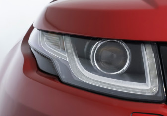 Подержанный автомобиль Land Rover Range Rover Evoque 2018 года (19 фото)