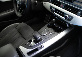Подержанный автомобиль Audi A5 Liftback 2019 года (29 фото)