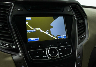 Подержанный автомобиль Hyundai Santa Fe 2013 года (11 фото)