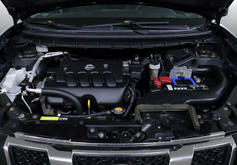 Подержанный автомобиль Nissan X-Trail 2012 года (7 фото)