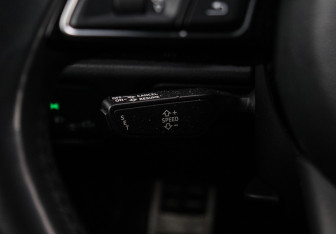 Подержанный автомобиль Audi A3 Sedan 2017 года (20 фото)