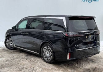 Новый Voyah Dream 2025 (6 фото)