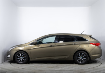 Подержанный автомобиль Hyundai i40 Wagon 2014 года (8 фото)