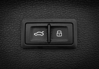 Подержанный автомобиль Audi Q5 2018 года (37 фото)