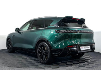 Подержанный автомобиль Voyah Free 2023 года (7 фото)