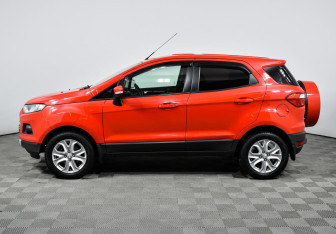 Подержанный автомобиль Ford EcoSport 2016 года (3 фото)