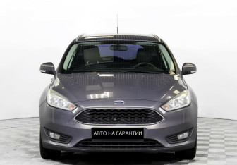 Подержанный автомобиль Ford Focus Wagon 2015 года (2 фото)