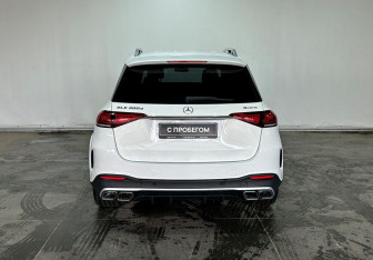 Подержанный автомобиль Mercedes-Benz GLE 2020 года (6 фото)