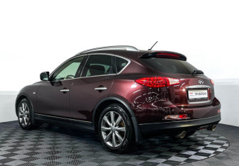 Подержанный автомобиль Infiniti EX 2012 года (7 фото)