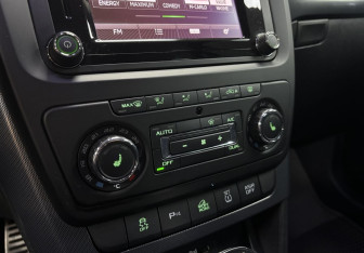 Подержанный автомобиль Skoda Yeti 2018 года (16 фото)