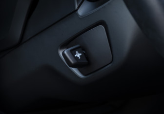 Подержанный автомобиль BMW X5 2022 года (23 фото)