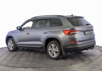 Подержанный автомобиль Skoda Kodiaq 2020 года (7 фото)