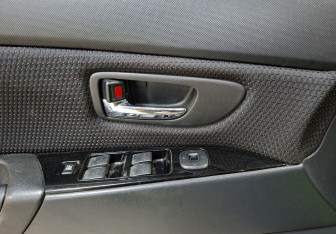 Подержанный автомобиль Mazda 3 Sedan 2008 года (18 фото)