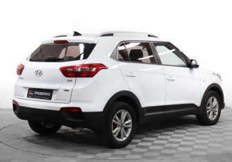 Подержанный автомобиль Hyundai Creta 2018 года (5 фото)