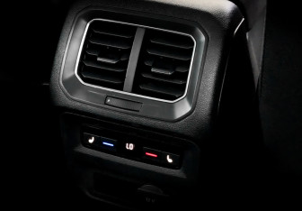 Подержанный автомобиль Volkswagen Tiguan 2017 года (30 фото)