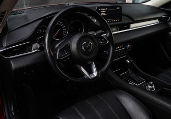 Подержанный автомобиль Mazda 6 Sedan 2019 года (14 фото)