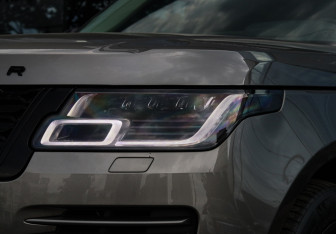 Подержанный автомобиль Land Rover Range Rover 2019 года (11 фото)
