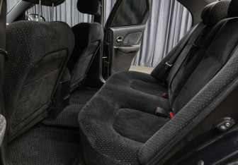 Подержанный автомобиль Hyundai Sonata 2008 года (10 фото)