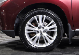 Подержанный автомобиль Lexus RX 2013 года (28 фото)