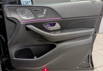 Подержанный автомобиль Mercedes-Benz GLE 2020 года (24 фото)