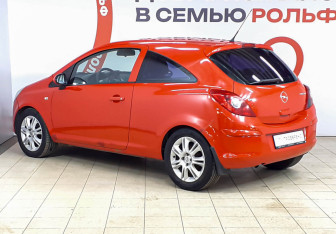 Подержанный автомобиль Opel Corsa 2008 года (6 фото)