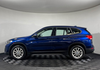 Подержанный автомобиль BMW X1 2019 года (5 фото)