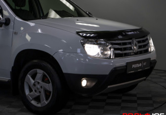 Подержанный автомобиль Renault Duster 2012 года (20 фото)