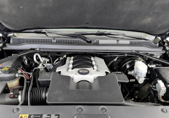 Подержанный автомобиль Cadillac Escalade Suv 2018 года (9 фото)