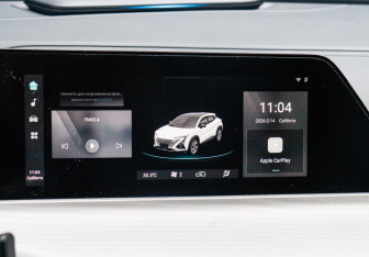 Подержанный автомобиль Changan UNI-T 2023 года (20 фото)