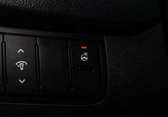 Подержанный автомобиль Kia Ceed Hatchback 2015 года (16 фото)