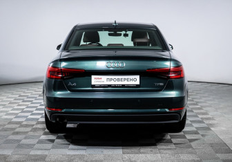 Подержанный автомобиль Audi A4 Sedan 2017 года (6 фото)
