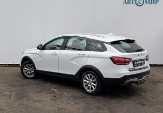 Подержанный автомобиль LADA (ВАЗ) Vesta Wagon 2018 года (7 фото)