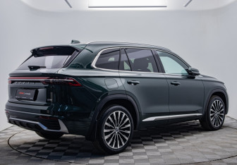 Новый Geely Monjaro 2025 (5 фото)