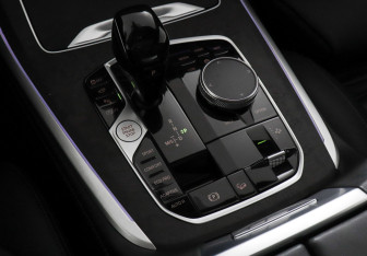 Подержанный автомобиль BMW X7 2021 года (16 фото)