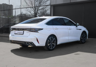 Подержанный автомобиль Chery Arrizo 8 2023 года (4 фото)
