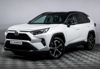 Подержанный автомобиль Toyota RAV4 2021 года (1 фото)