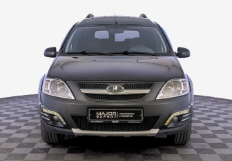 Подержанный автомобиль LADA (ВАЗ) Largus Wagon 2018 года (2 фото)