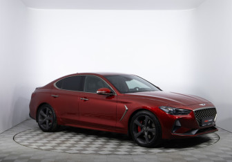 Подержанный автомобиль Genesis G70 2018 года (3 фото)