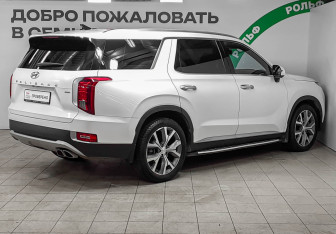 Подержанный автомобиль Hyundai Palisade 2020 года (4 фото)